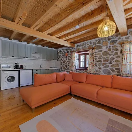 1 Bedroom Luxury In Villa Fethiye