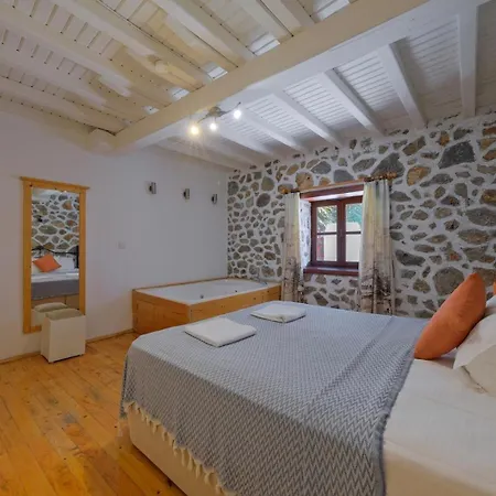 1 Bedroom Luxury In 페티예