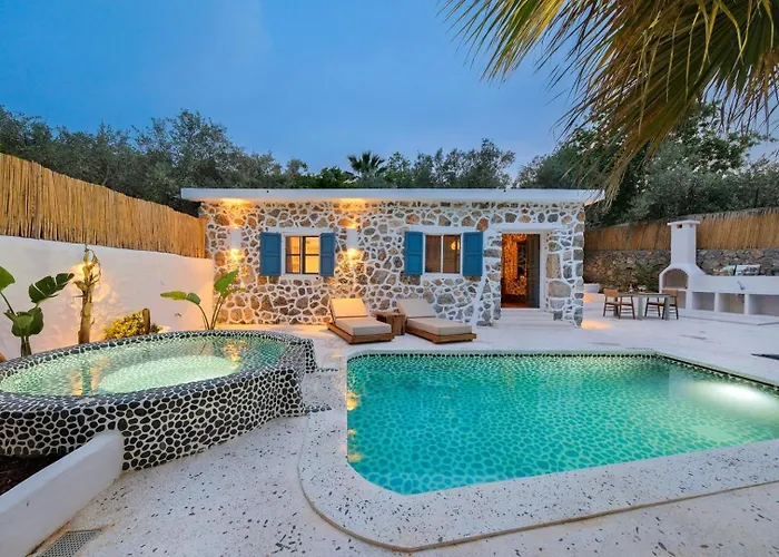 Villa 1 Bedroom Luxury In Fethiye