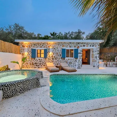 Villa 1 Bedroom Luxury In Fethiye